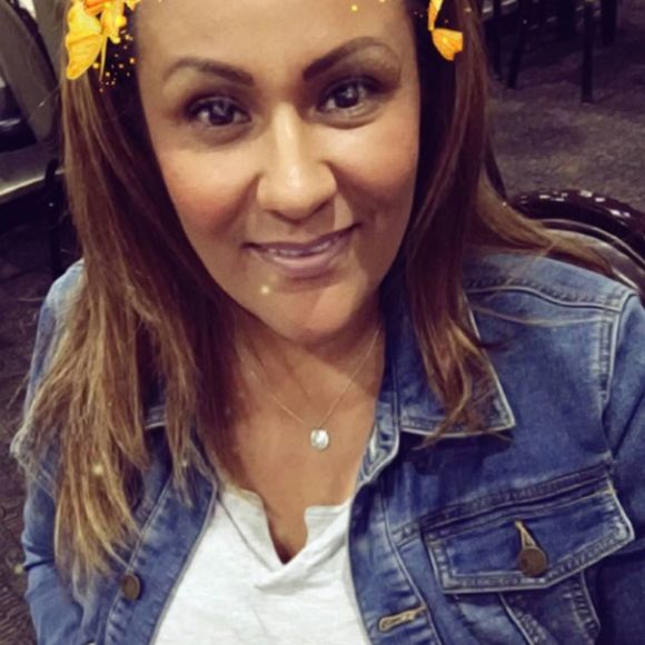 Meet your Posher, Hilda - Picture 1 of 1